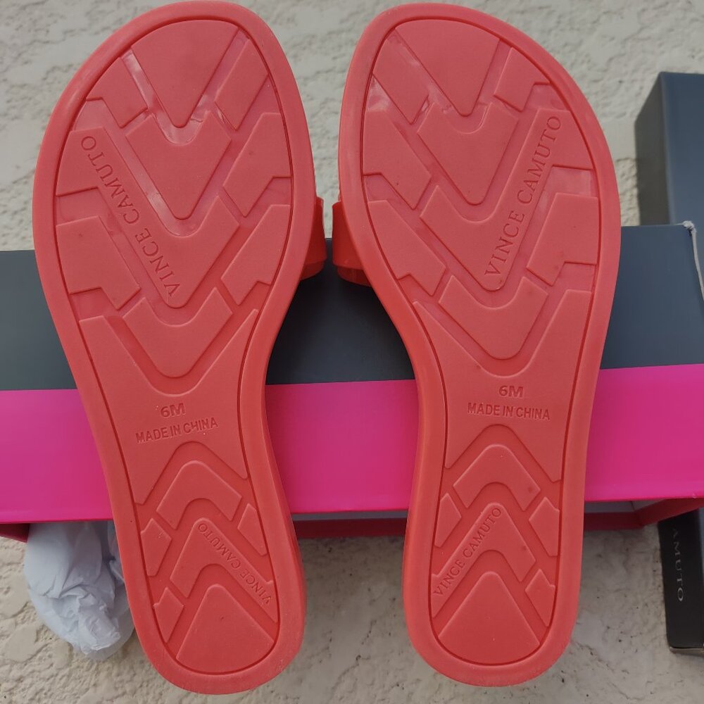 Vince Camuto Evolet Cove Coral Jelly Slide Sandals US 6 Neon Orange - Picture 6 of 7